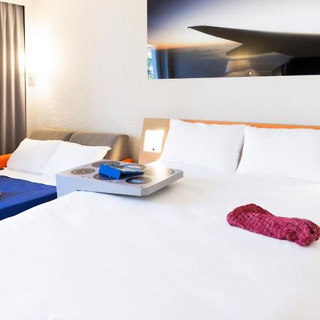 Hotel ibis Styles Marseille Aéroport Vitrolles  Exterior foto