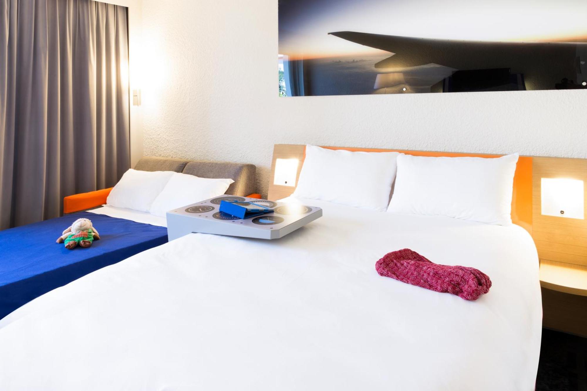Hotel ibis Styles Marseille Aéroport Vitrolles  Exterior foto